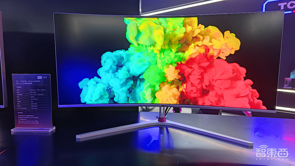 TCL瞄准百亿MiniLED市场,从百吋8K大屏到卷轴屏,秀数十款重磅产品