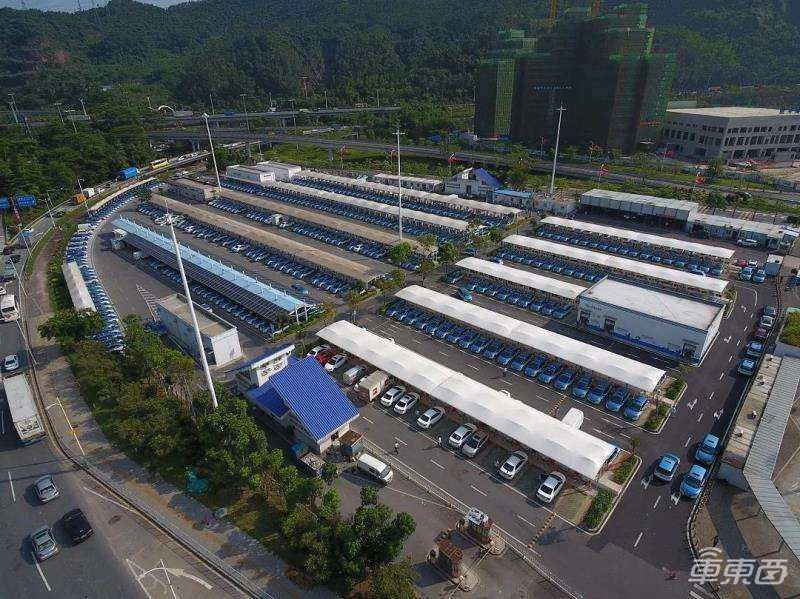 探访全球最大充电站!637根桩日充电16万度,坐标深圳