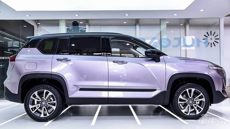 宝骏汽车品牌升级!首款智能SUV上市,前脸够帅