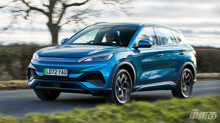 蔚来理想降3万清仓!开年就有8家车企坐不住了,最高降4.6万