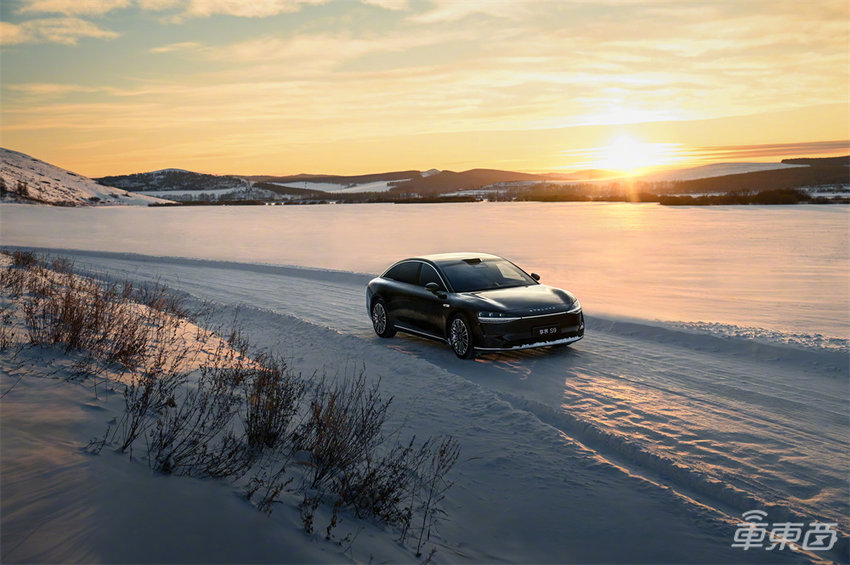 余承东的武林大会：四界掌门围坐，一起定了个大目标，透露几个小消息