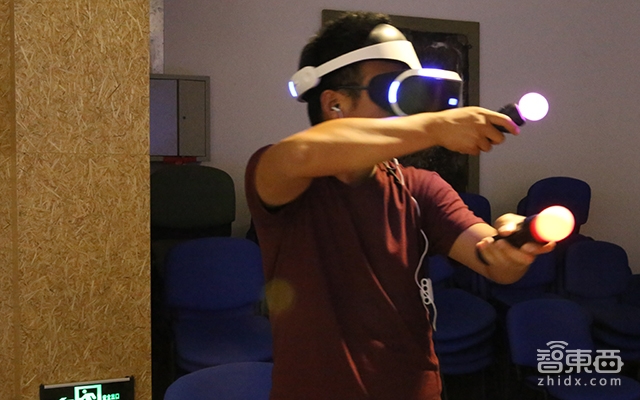 索尼PSVR头盔国内发布 比美国贵了339元的真相竟是…