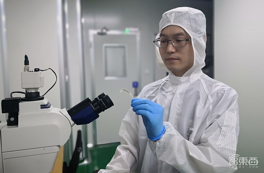 打入高通供应链,冲击VR/AR光学模组第一,对话耐德佳联合创始人