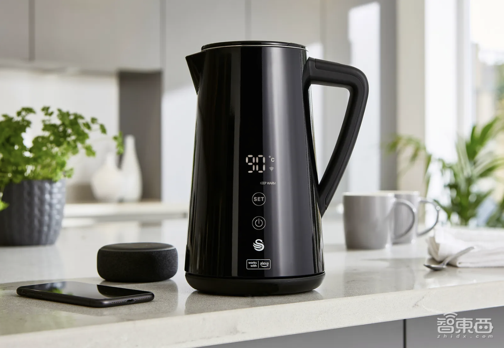 CES火爆开幕！屏幕花式折叠、汽车变色发光、元宇宙暴风炫技