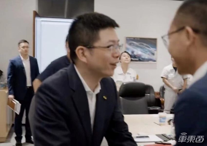 广汽总经理曝光与华为合作新车型!定位旗舰轿车,搭载华为乾崑ADS 3.0