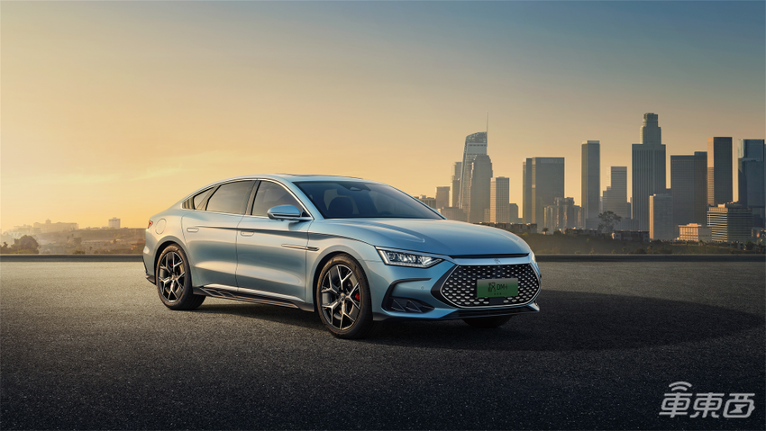 比亚迪汉DM系列新增两款车，售价区间18.98～23.98万，搭载云辇系统