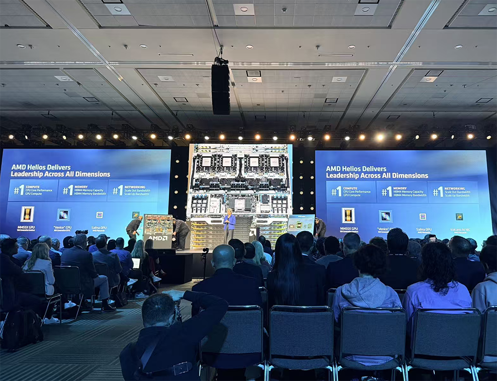 全球首颗2nm GPU来了!苏姿丰甩出“最强AI机架”,CPU性能干翻英伟达