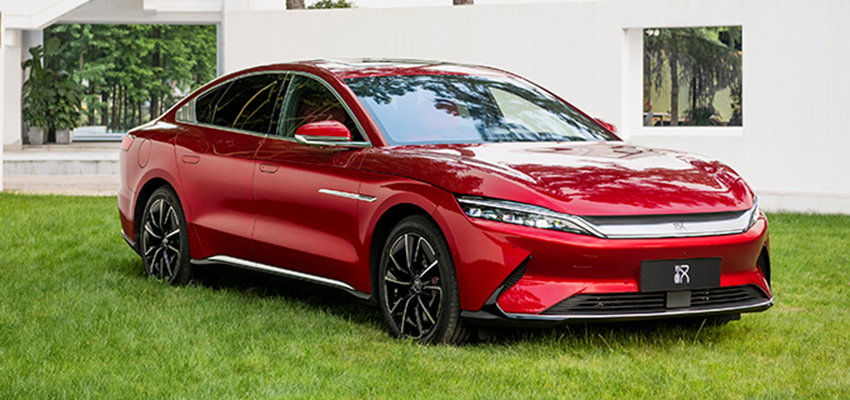 比亚迪旗舰轿车21.98万开卖 装刀片电池续航600公里