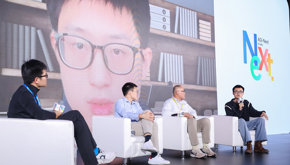 今天，唐杰、杨植麟、林俊旸、姚顺雨同台交锋！聊透了2026年AI的重点