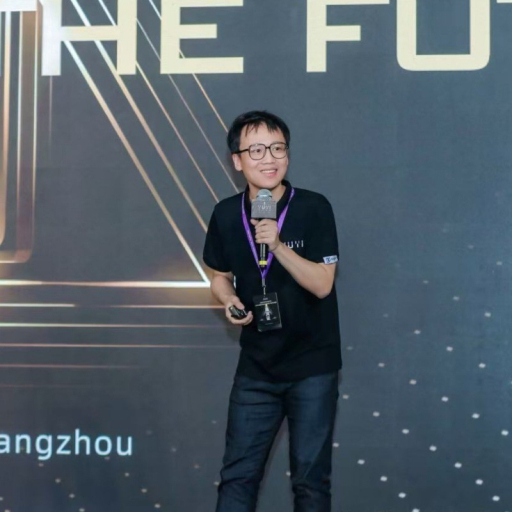 辛顿学生从杭州到硅谷，创业做智能体操作系统，融资数千万美元