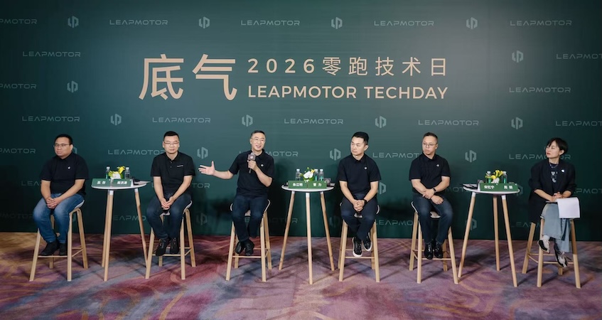 对话零跑朱江明：第二品牌要学苹果重构行业，创新是生命线
