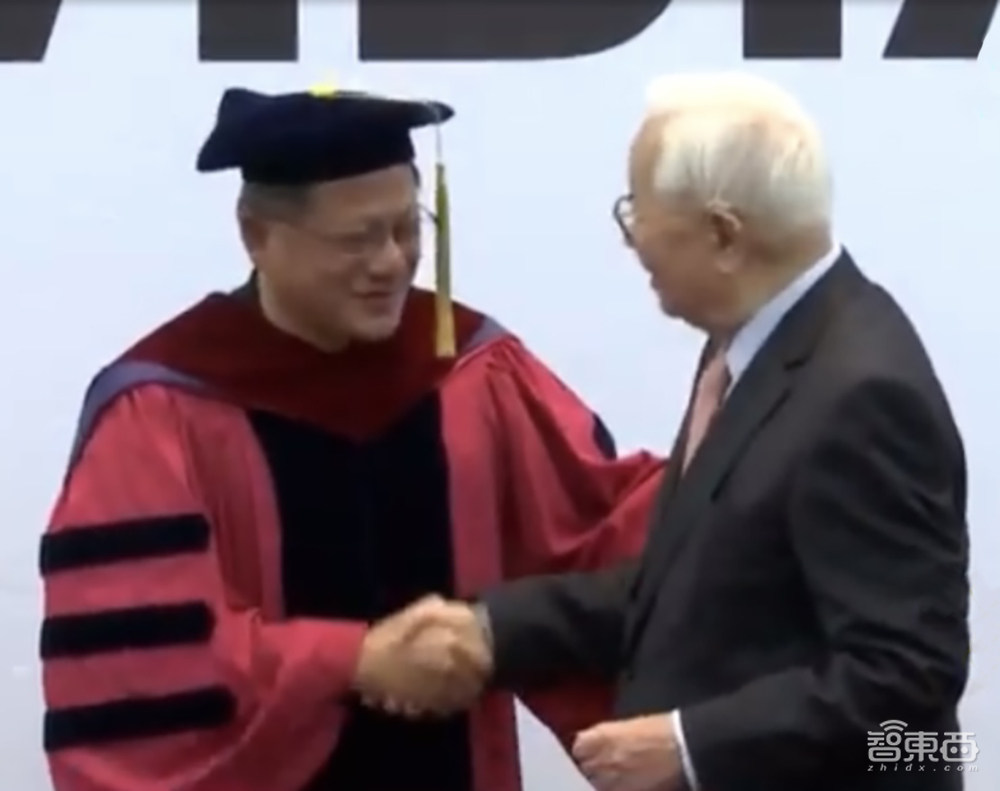 1万亿美元市值！昨夜，英伟达创造了历史