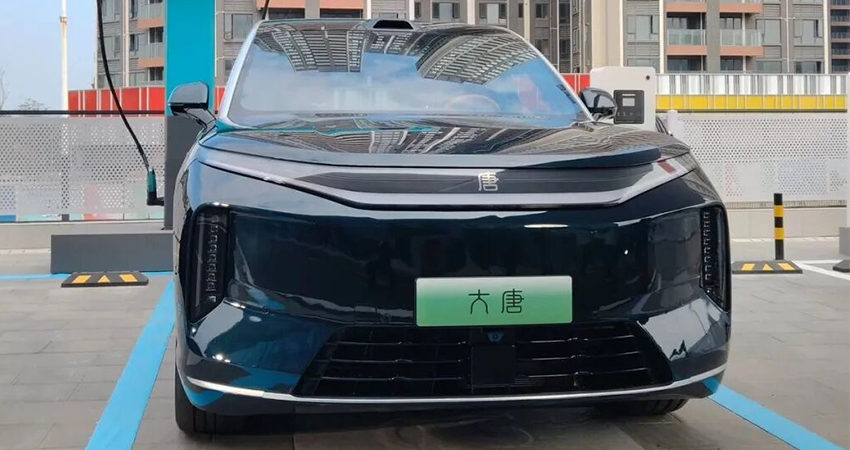 比亚迪全新车型“大唐”亮相！尺寸或超问界M9，激光雷达、闪充都配上了