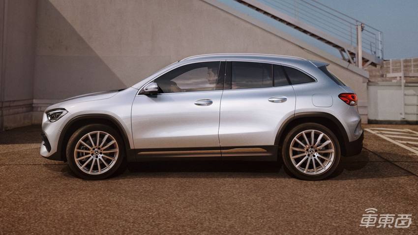 奔驰EQA全球首发:首款车型续航不足500公里,能叫板特斯拉吗?