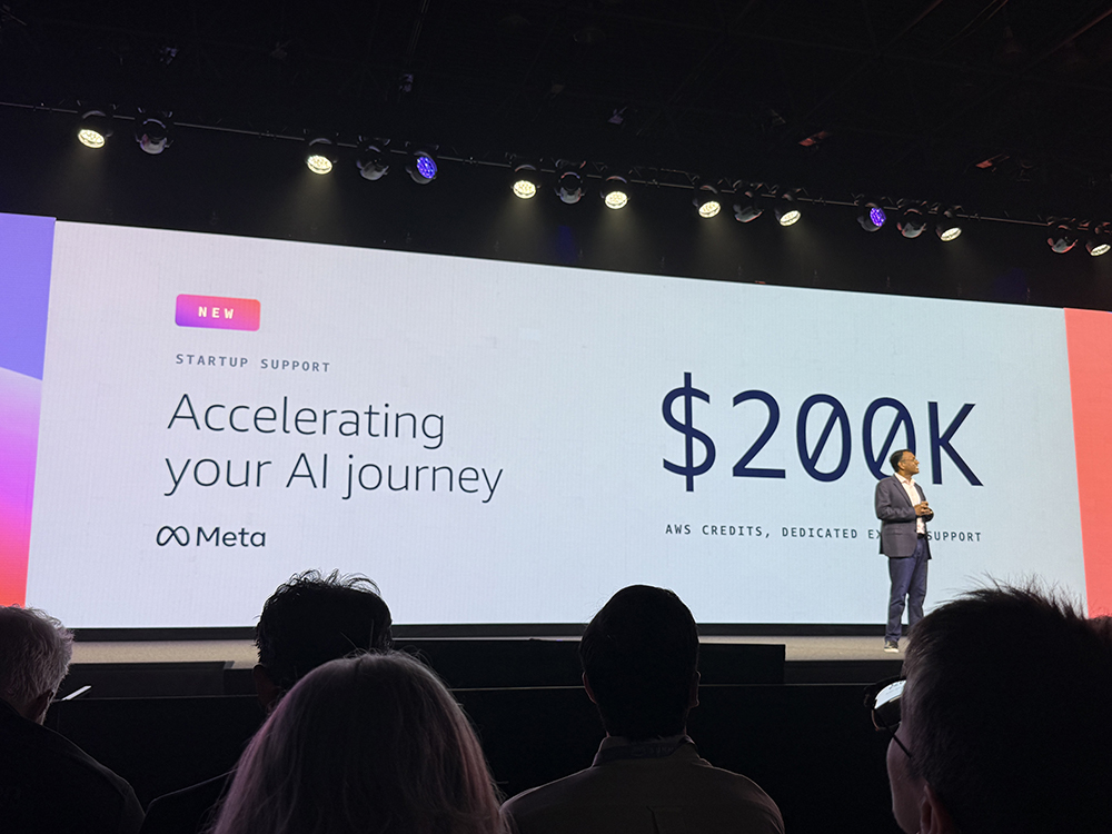 刚刚,亚马逊推Agent全家桶!5招连发,狂堆猛料,吹响AI集结号