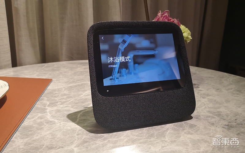 深度体验:小度落地网红“深坑酒店” 你的24小时贴身管家来了!