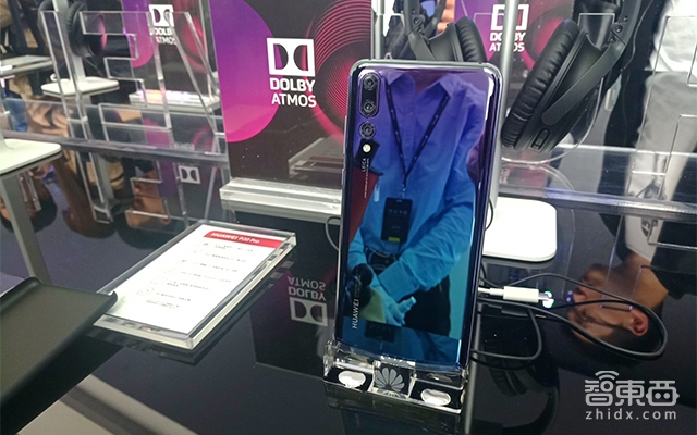 16个月五款产品！华为AI手机极速进化