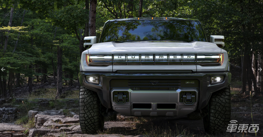 纯电悍马全球首发！有SUV和皮卡两个版本，还能斜着开