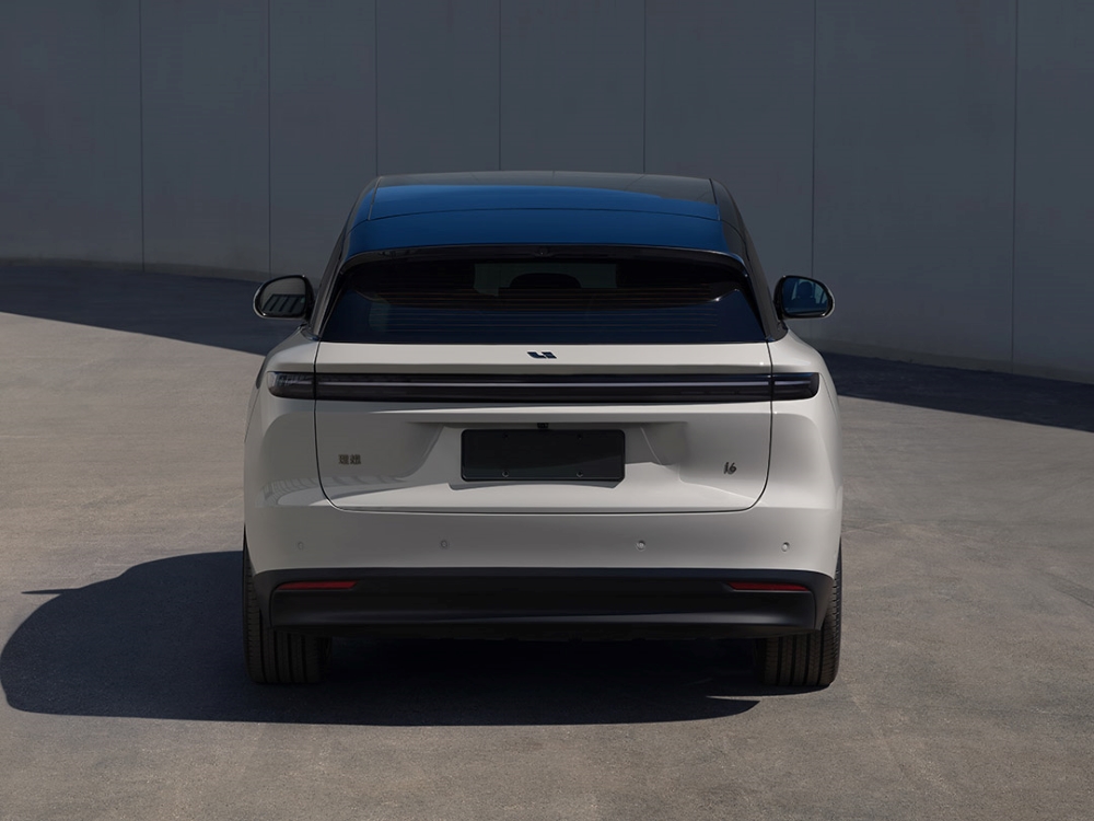 理想i6亮相,蔚来给L90换尾标,吉利申报换电增程车!6月工信部车展来了