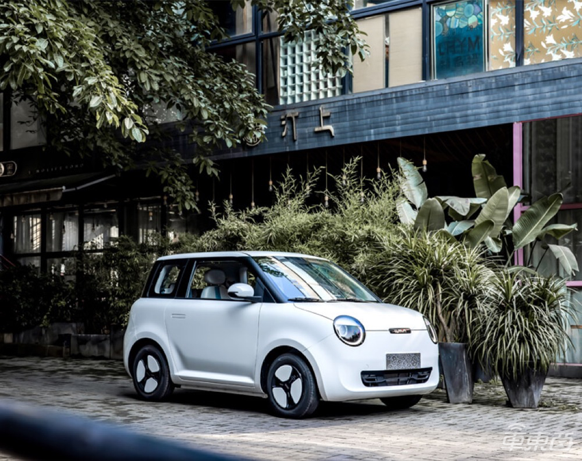 8月电动车市“真实”销量出炉！华为问界成增程霸主，长安深蓝首战大捷