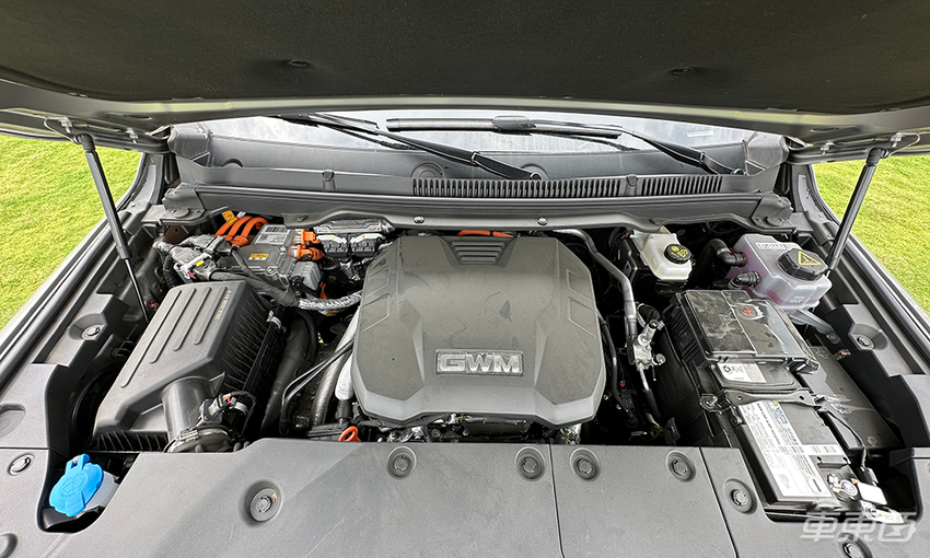 试驾坦克500插混版:越野和豪华全都有,普拉多最佳替代者?