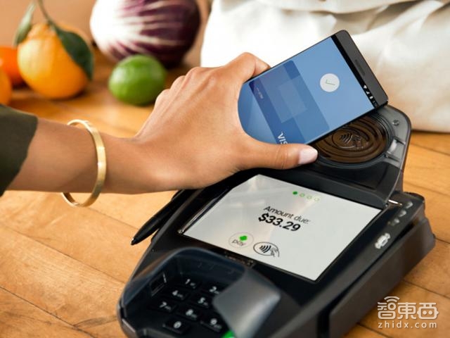 智东西晚报假日版:iPhone 6c或明年春季发布