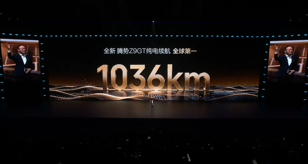 王传福抛技术王炸！二代刀片电池11车齐发，9分钟充满，要狂建两万闪充站