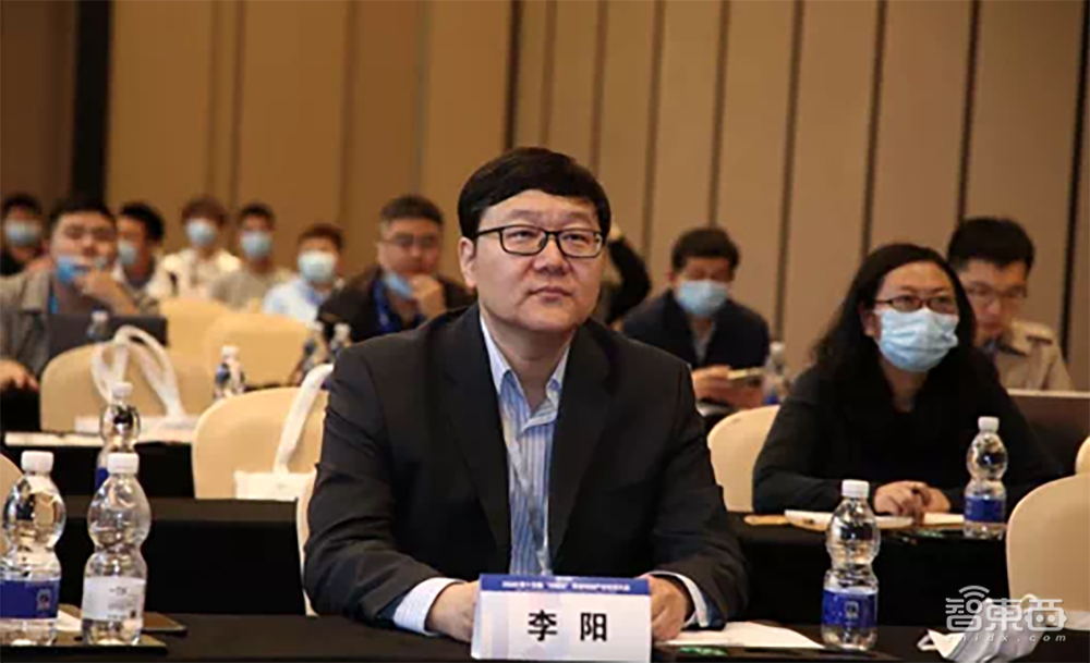 5G模组落地三星荣耀！射频芯片商冲刺科创板，拟募资15亿元