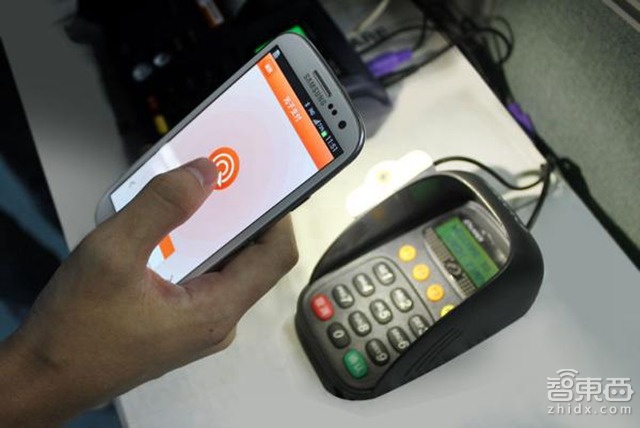 智东西晚报:苹果至少在这5方面“抄袭”了谷歌