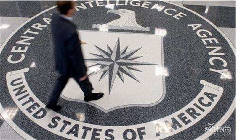 川普背后的数据智能公司IPO!操作疫情数据、追捕拉登、告破庞氏骗局