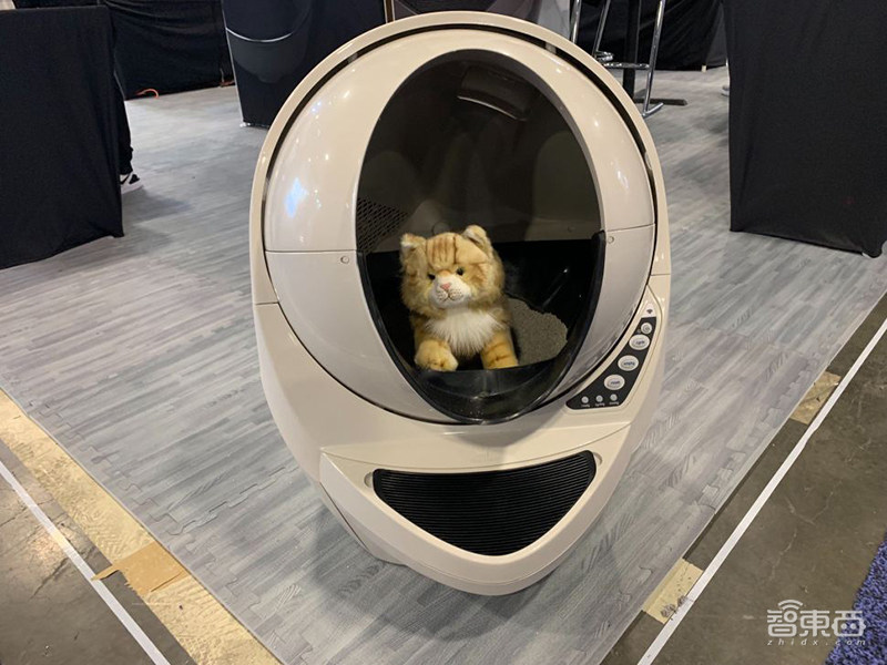 AI解救铲屎官!喵脸识别、狗粮定制,宠物智能生活精彩远超想象