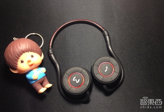 戴上后简直想冲出去跑步 – 魔调智能无限运动耳机体验