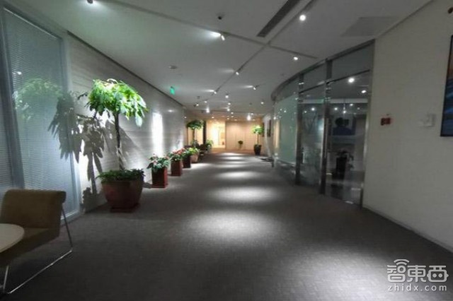 HTC Re评测:随身也随性的“新物种”