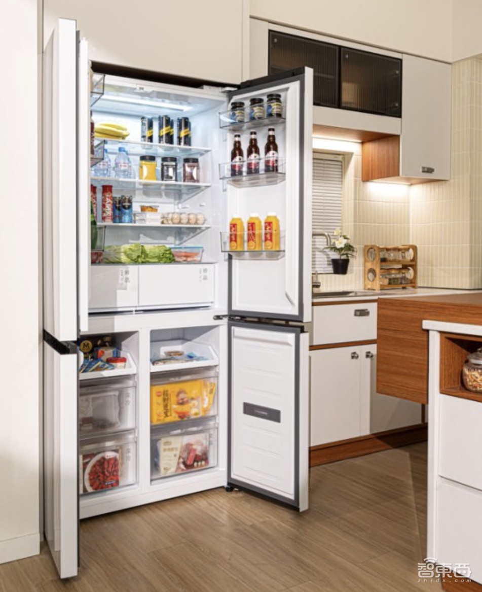 洗衣机用上AI大模型，冰箱把极地黑科技搬到家！TCL冰洗大招燃爆AWE