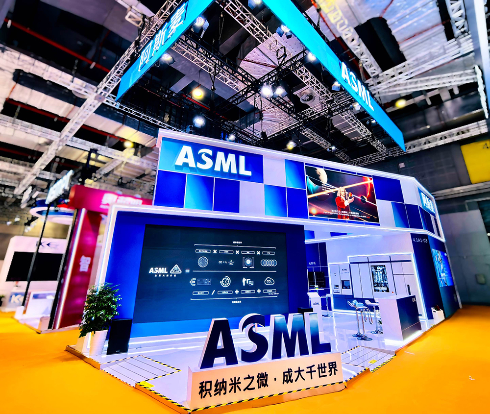 ASML进博会晒“铁三角”全景光刻,展首款先进封装光刻机