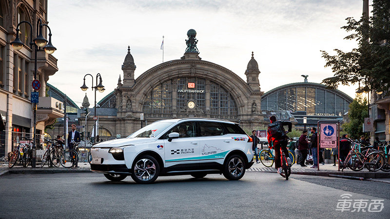 爱驰U5上市19.7万开卖 CTO首次回应欧洲碰撞测试3星问题