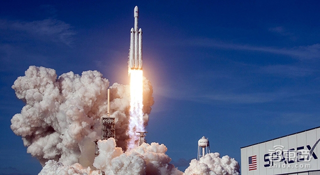 苹果收购特斯拉?假的!但这10个理由不假