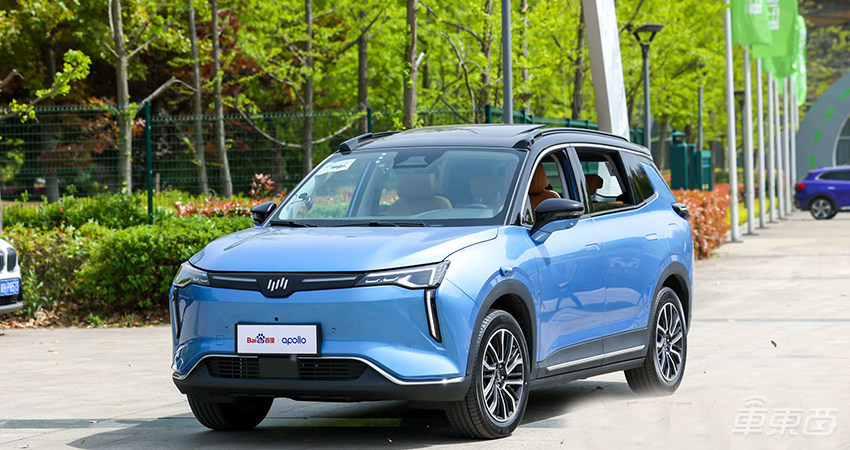 智能新能源汽车背后关键助推力量！上海车展10大亮点技术