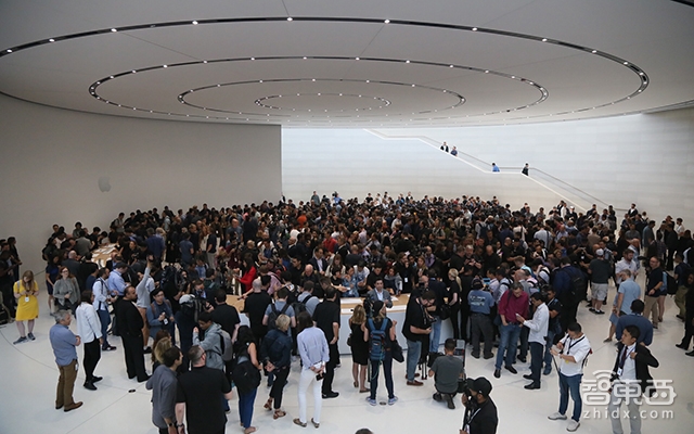 史上最贵 地表最强iPhone X发布 领先全球十年!
