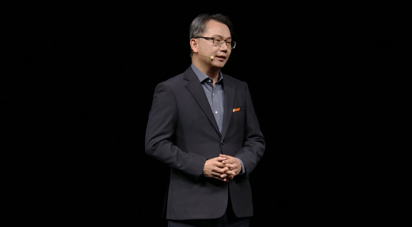 突围高端,打破旗舰机体验天花板,OPPO和联发科讲出“芯”故事