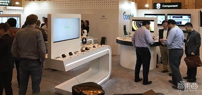 从VR头显到机器人 歌尔携多款硬件方案亮相2017CES