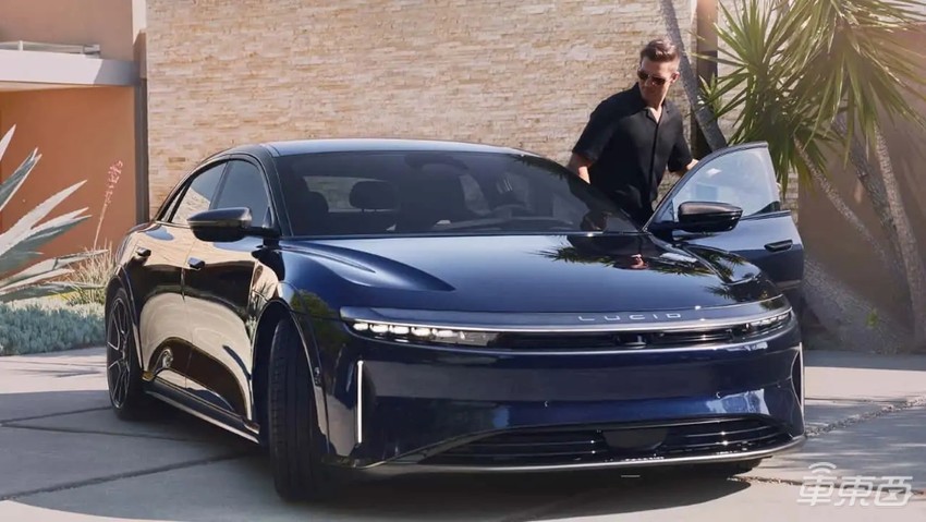 外媒评选十大最受欢迎豪华电动车,保时捷 Taycan、特斯拉 Model S在列