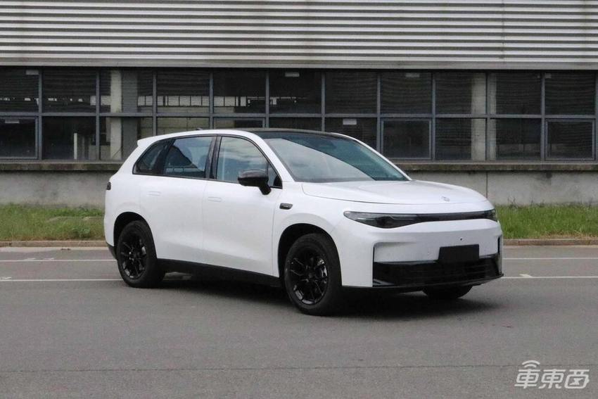 工信部“车展”来了！比亚迪哪吒新车曝光，六大车企亮出重磅车型