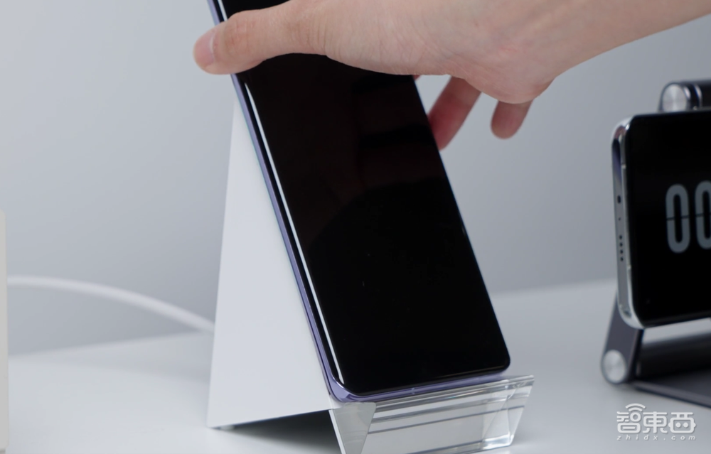 从27W到200W,智能手机快充,什么时候是个头?