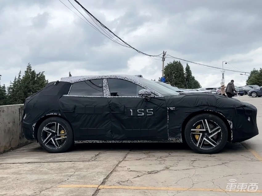 小米SUV全网最全解密!追踪6个月,超60组谍照加实拍,车身尺寸很意外