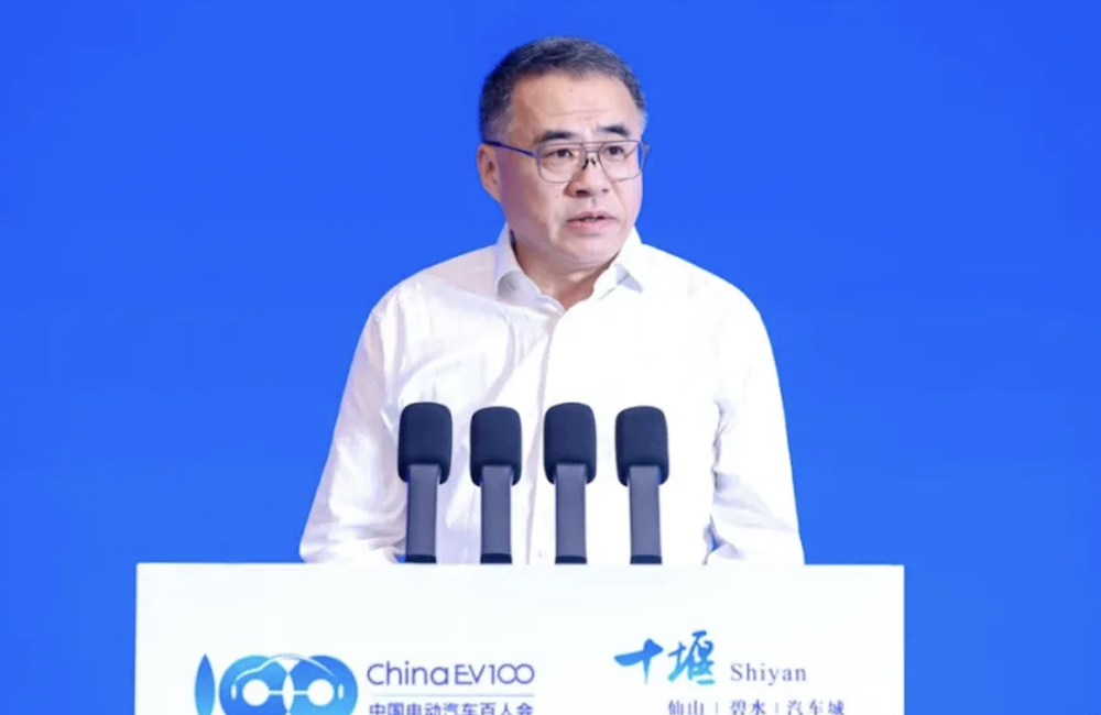 车圈俩月52名高管大调整！7名CEO变动，有人40天连跳三级