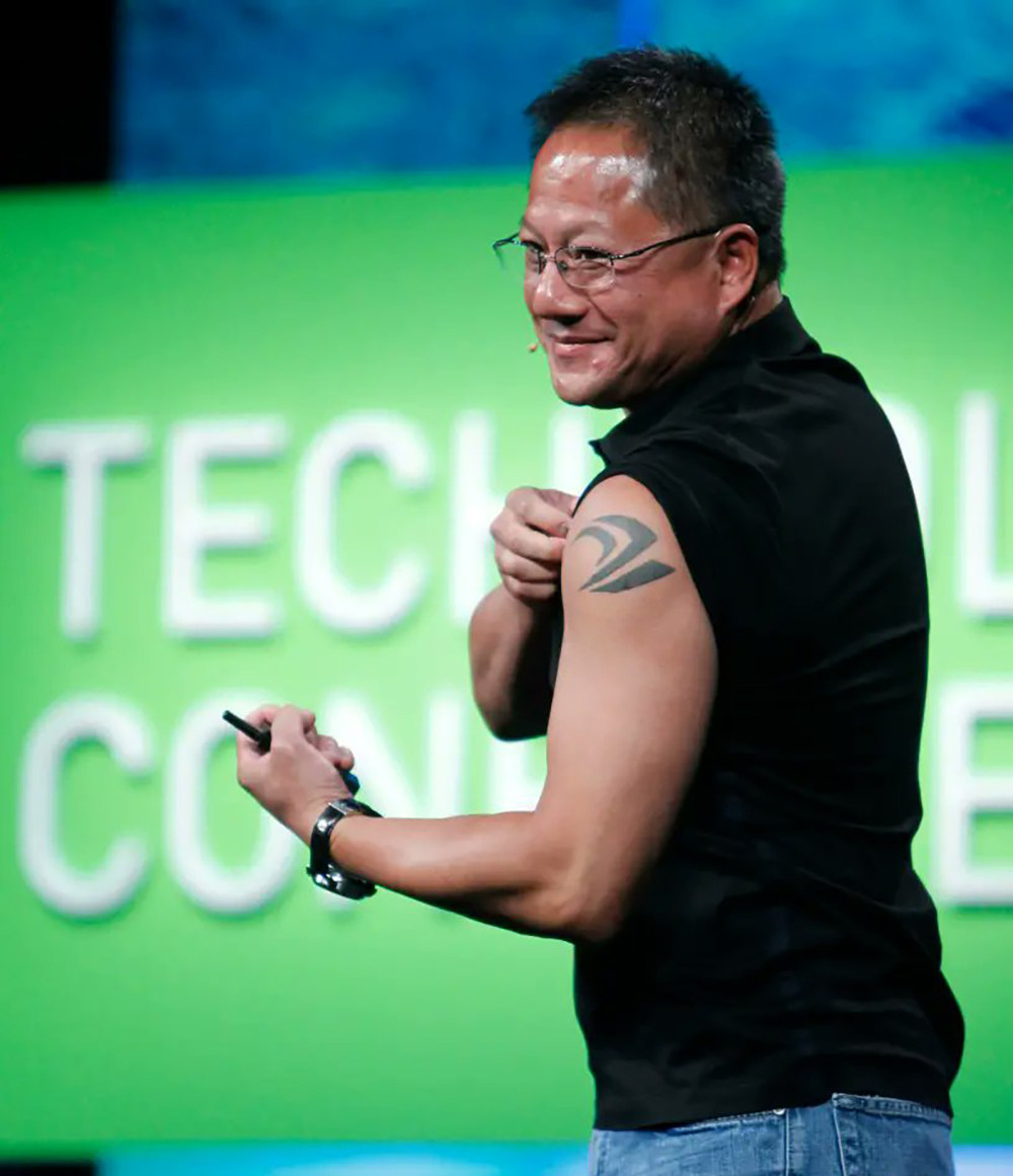 全球首家!英伟达市值突破4万亿美元,黄仁勋缔造传奇