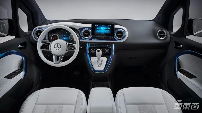 BBA组队秀电动豪车,纯电迈巴赫电动大G都来了,这谁顶得住?