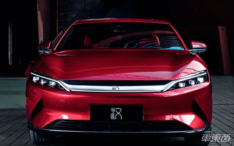 比亚迪旗舰轿车21.98万开卖 装刀片电池续航600公里