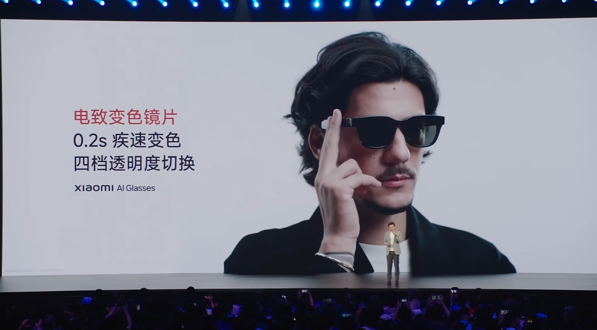 1999，小米AI眼镜“交个朋友”